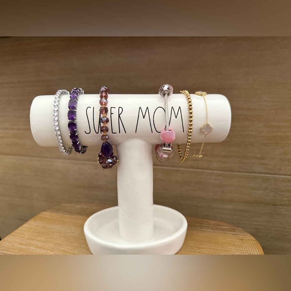 Rae Dunn White ‘Super Mom’ Bracelet and Trinket Holder 🤍